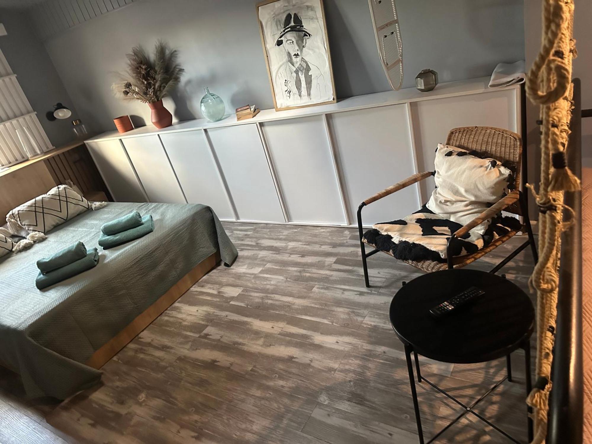 Marvellous Attic Studio In The Old Town ブカレスト エクステリア 写真
